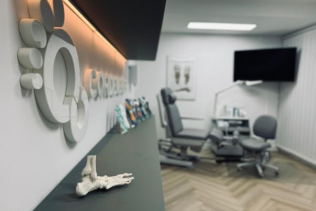 Konsultacje, zabiegi podoligiczne, terapie zabiegowe